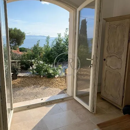 Petite Maison T2 Avec Vue Mer - Aiguebelle * Le Lavandou
